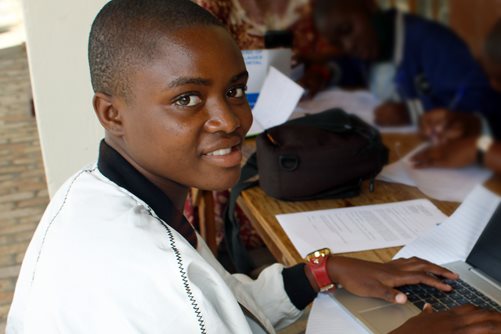 Stipendiatin aus Uganda