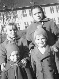 Monika Lienhart und ihre Schwestern
