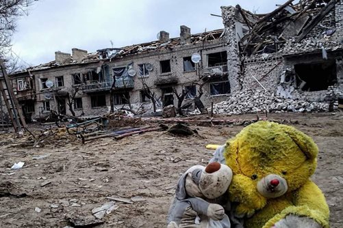 Zerstörung im ostukrainischen Starobilsk. Foto: SOS-Kinderdörfer