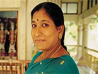 Nach der Trennung von Ihrem Mann und dem Tod ihrer Tochter ging Subhashini Aadinarayanamur ihren eigenen Weg.