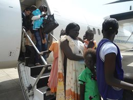Evakuierung mit UN-Maschine: Ankunft in Juba