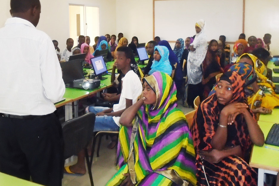 Unterricht am E-Learning Centre in Djibouti. Foto: Ali Houmed