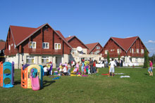 Familiennahe Betreuung im SOS-Kinderdorf (Hemiusi/Rumänien) - Foto: K. Ilievska