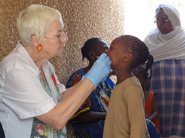 Dr. Agnes Wagner behandelt Kinder kostenlos