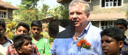 Rainer Hunold besucht SOS-Kinderdorf Cochin