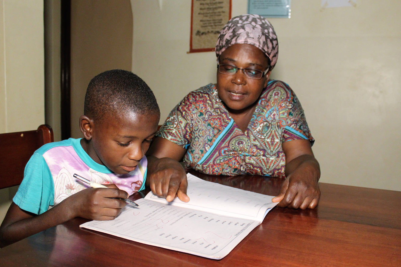 Uganda: Schulen öffnen endlich wieder