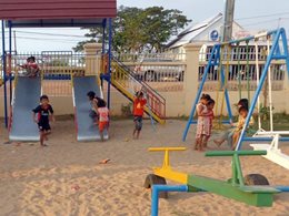 Spielplatz im SOS-Kinderdorf Kratie, Kambodscha
