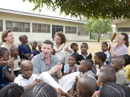 PUR zu Besuch im SOS-Kinderdorf in Nigeria