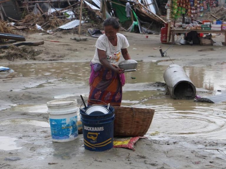 Flutkatastrophe in Südasien