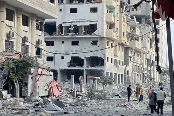 Zerbombtes Gebäude im Gazastreifen