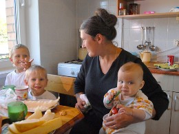 Familie im SOS-Sozialzentrum