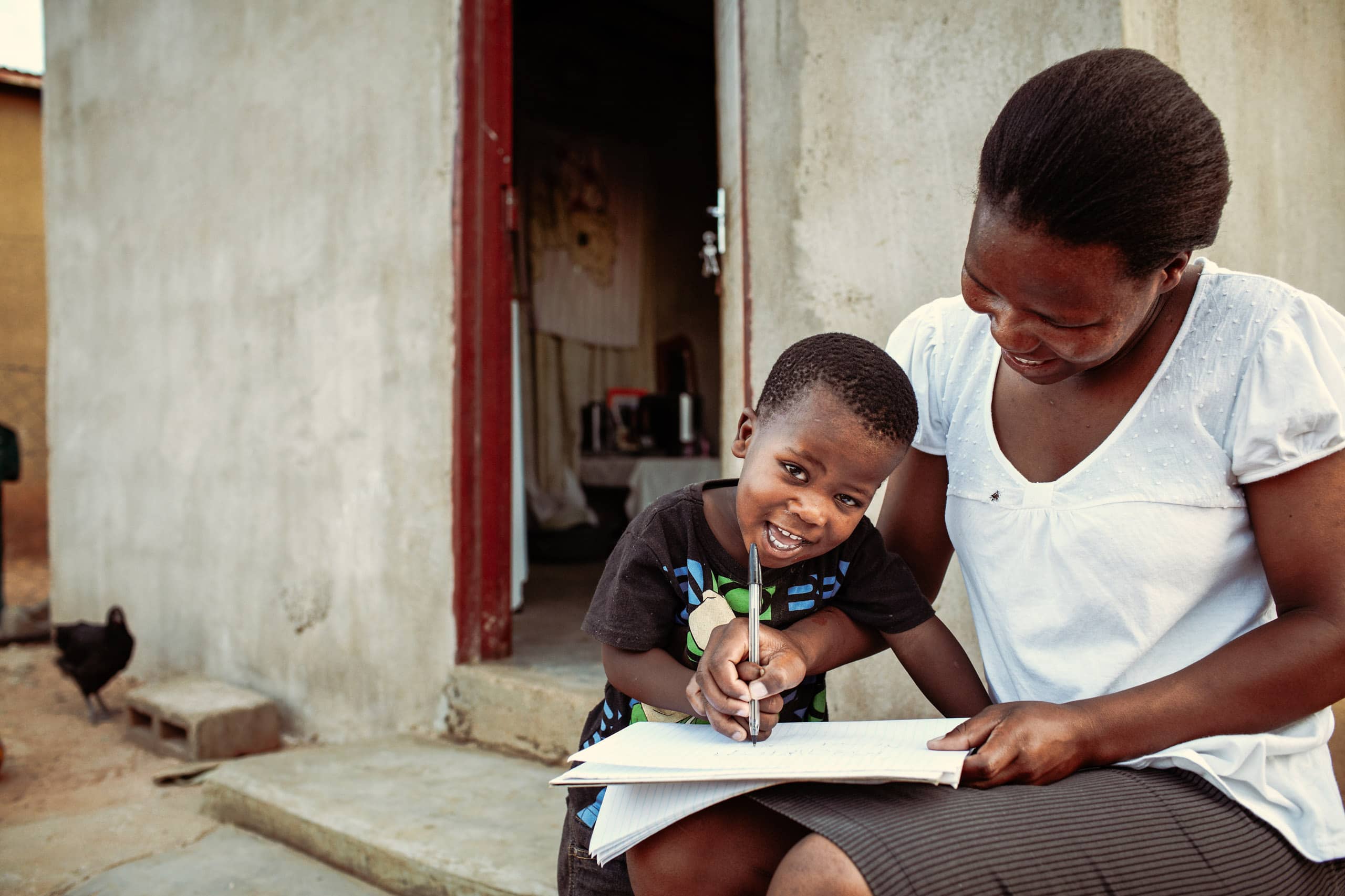 Familienhilfe in Botswana: Mutter mit Kind. Foto: Michela Morosini