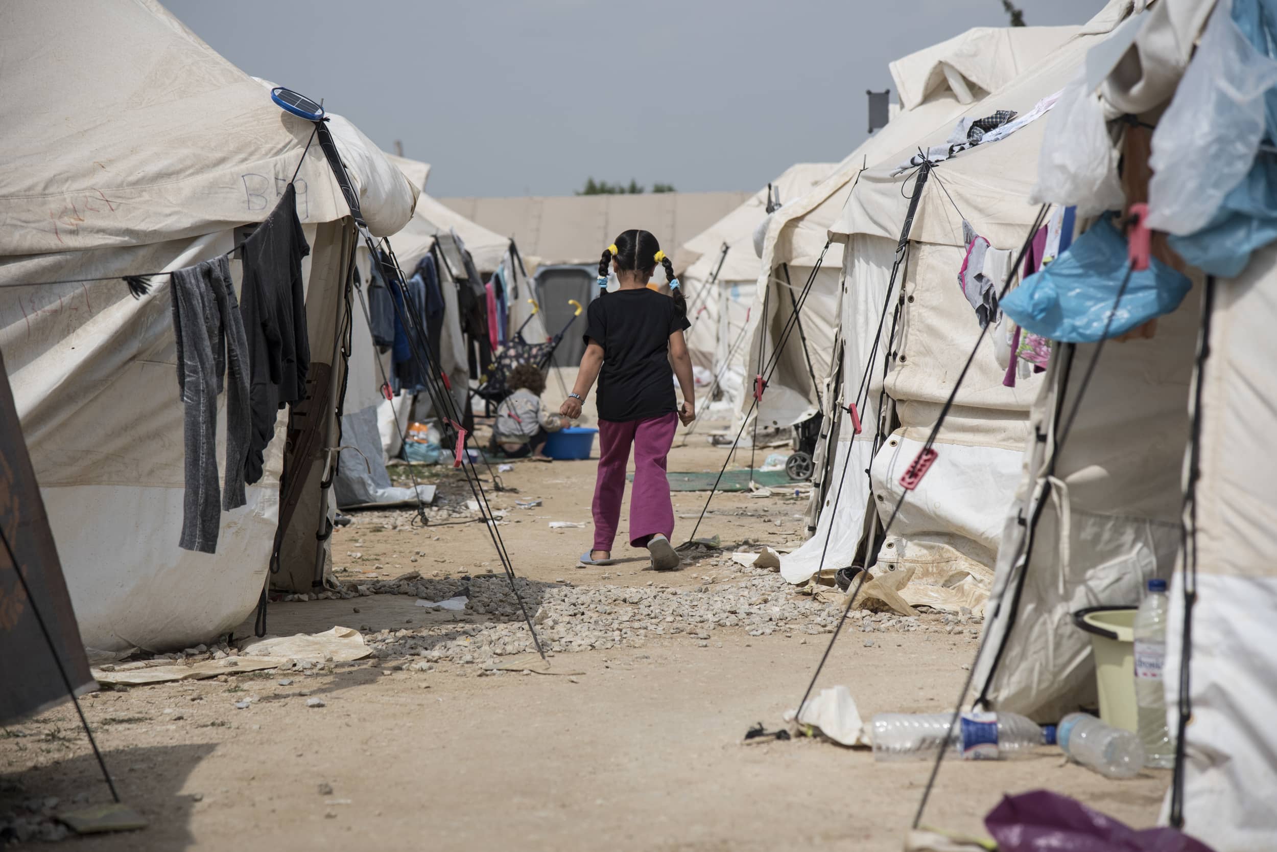 Viele Flüchtlingskinder leben in Griechenland seit Jahren in überfüllten Camps. Sie leiden besonders unter den bedrückenden Zuständen. Viele sind suizidgefährdet. Foto: Bjørn-Owe Holmberg