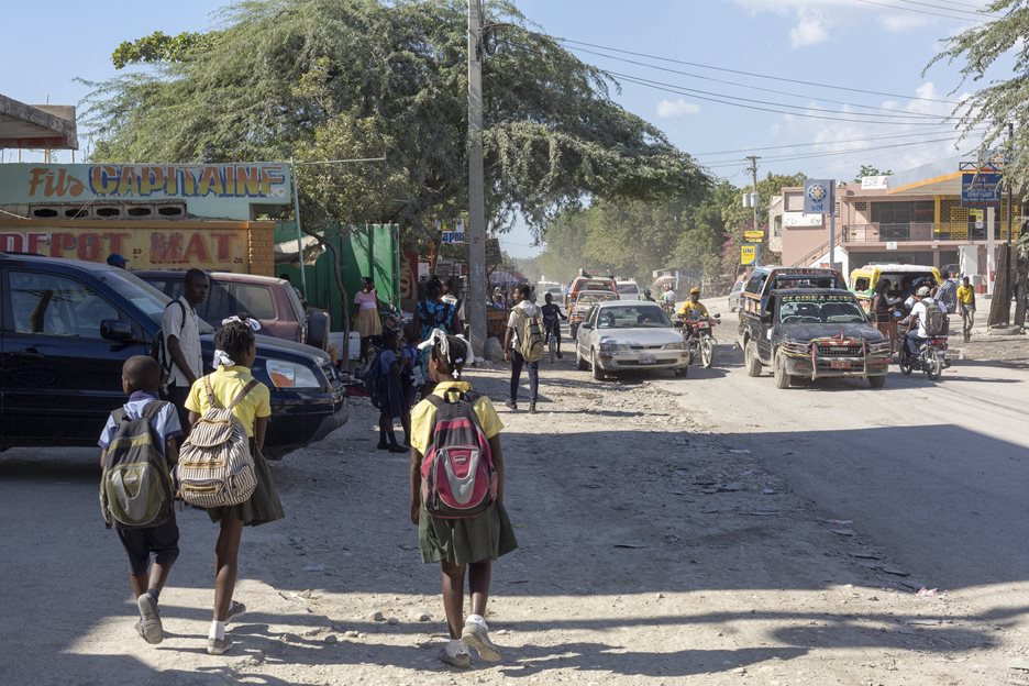 Belebte Straße in Port au Prince, Haiti - Foto: Thomas Eugster