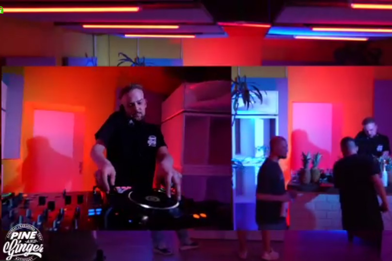 Musik und Tanz bis tief in die Nacht - für einen guten Zweck: Die Gäste der Video-Party spendeten zugunsten der SOS-Corona-Hilfe.