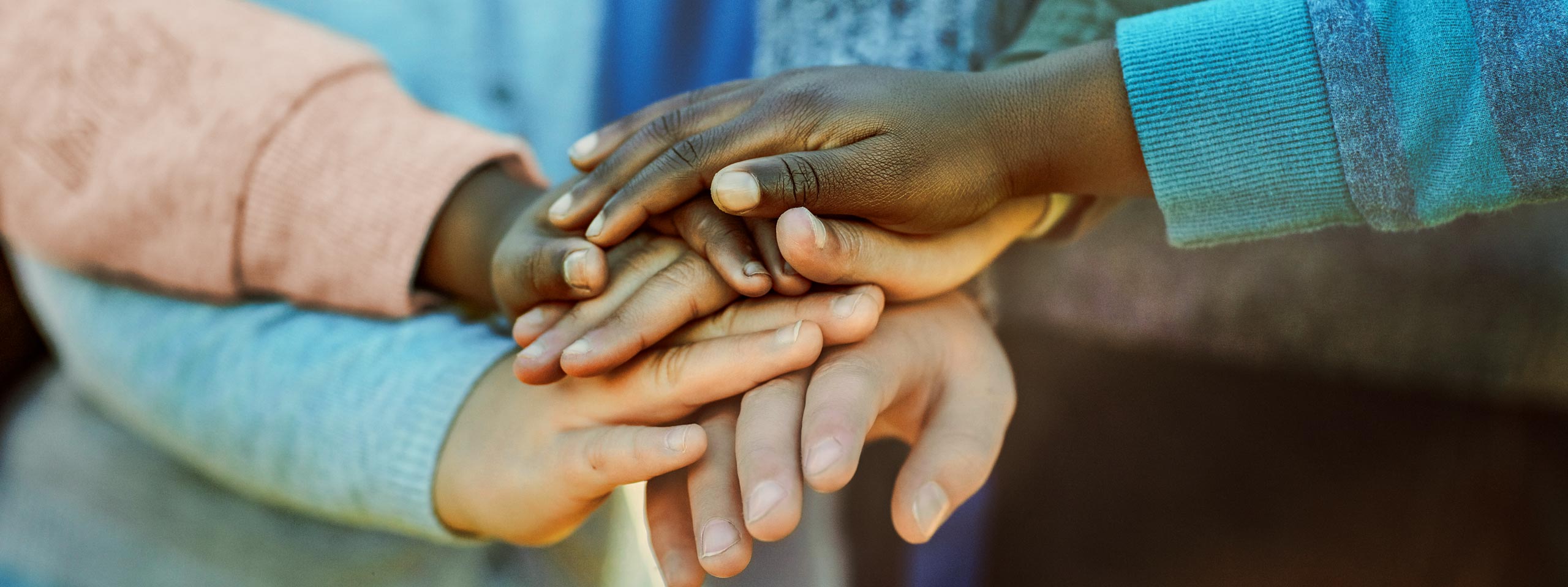 Kinderhände. Foto: istock-peopleimage875614086