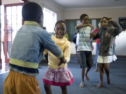 SOS-Kinder in der Tanzstunde