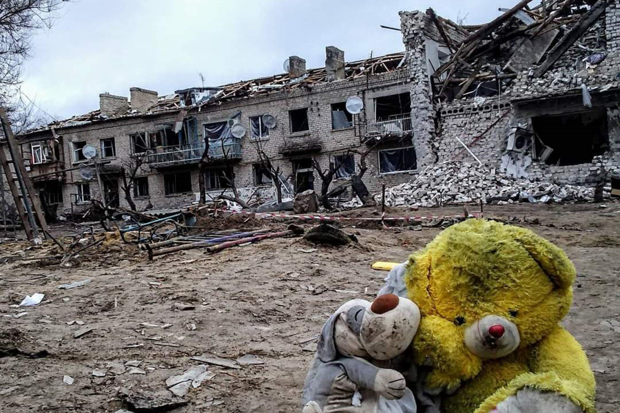Zerstörte Wohnhäuser in der Ukraine