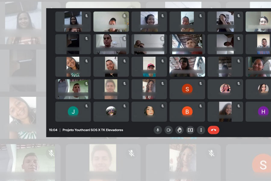 Screenshot mit Trainingsteilnehmer:innen
