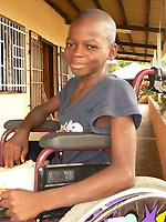 Ein Junge im SOS-Zentrum in Freetown - Foto: Claire Mathisse