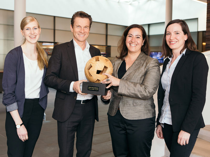 Übergabe Preis Marquard & Bahls