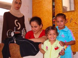 Näherei-Ausbildung - SOS-Familienhilfe in Gaza