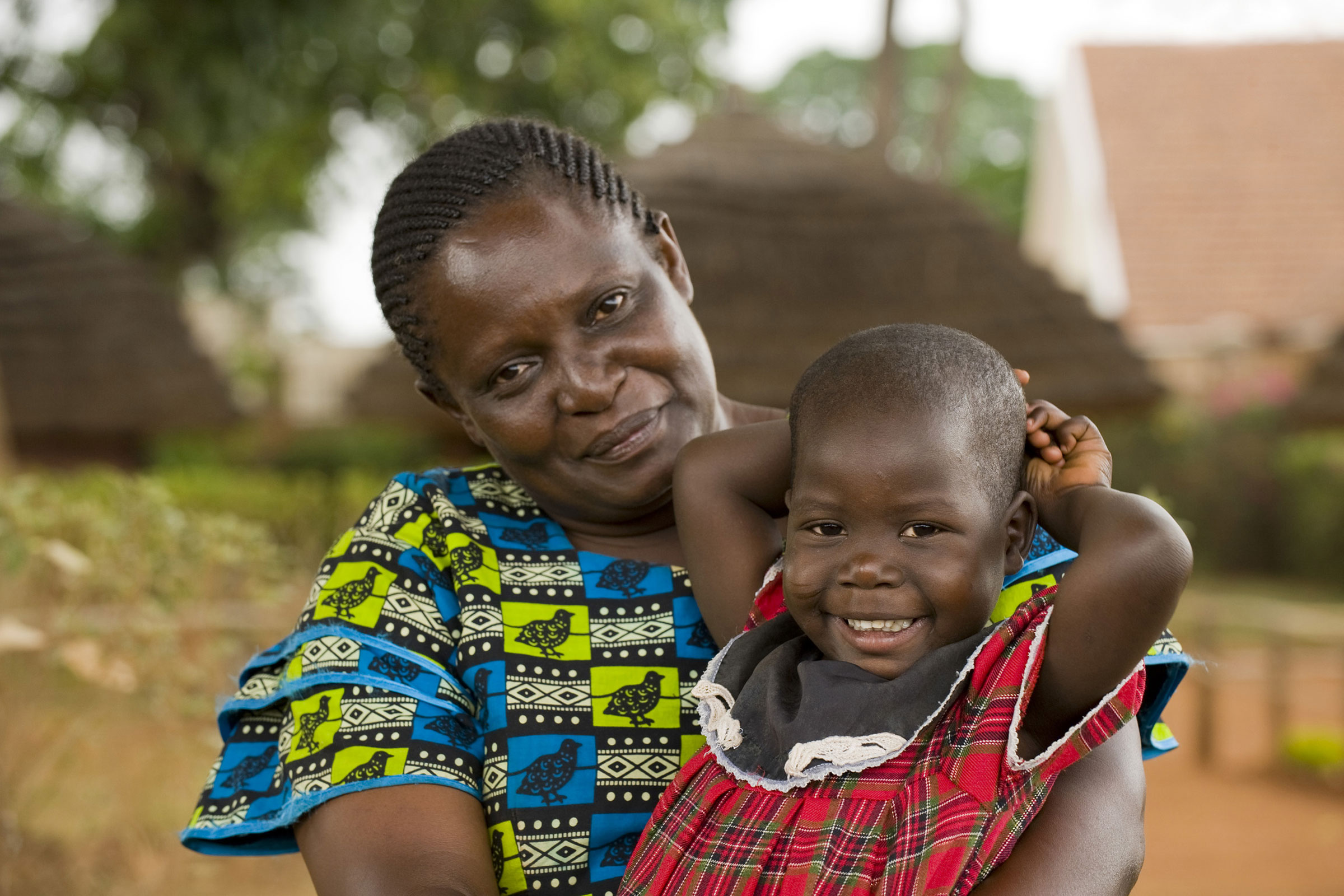 Im SOS-Kinderdorf Gulu hat Mouna Liebe und Geborgenheit gefunden. Foto: Joris Lugtigheid