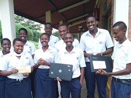 IT-Studierende des Berufsbildungszentrums Kigali, Ruanda