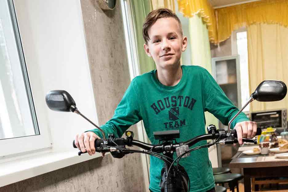 Junge auf dem Fahrrad - Foto: Katerina Ilievska