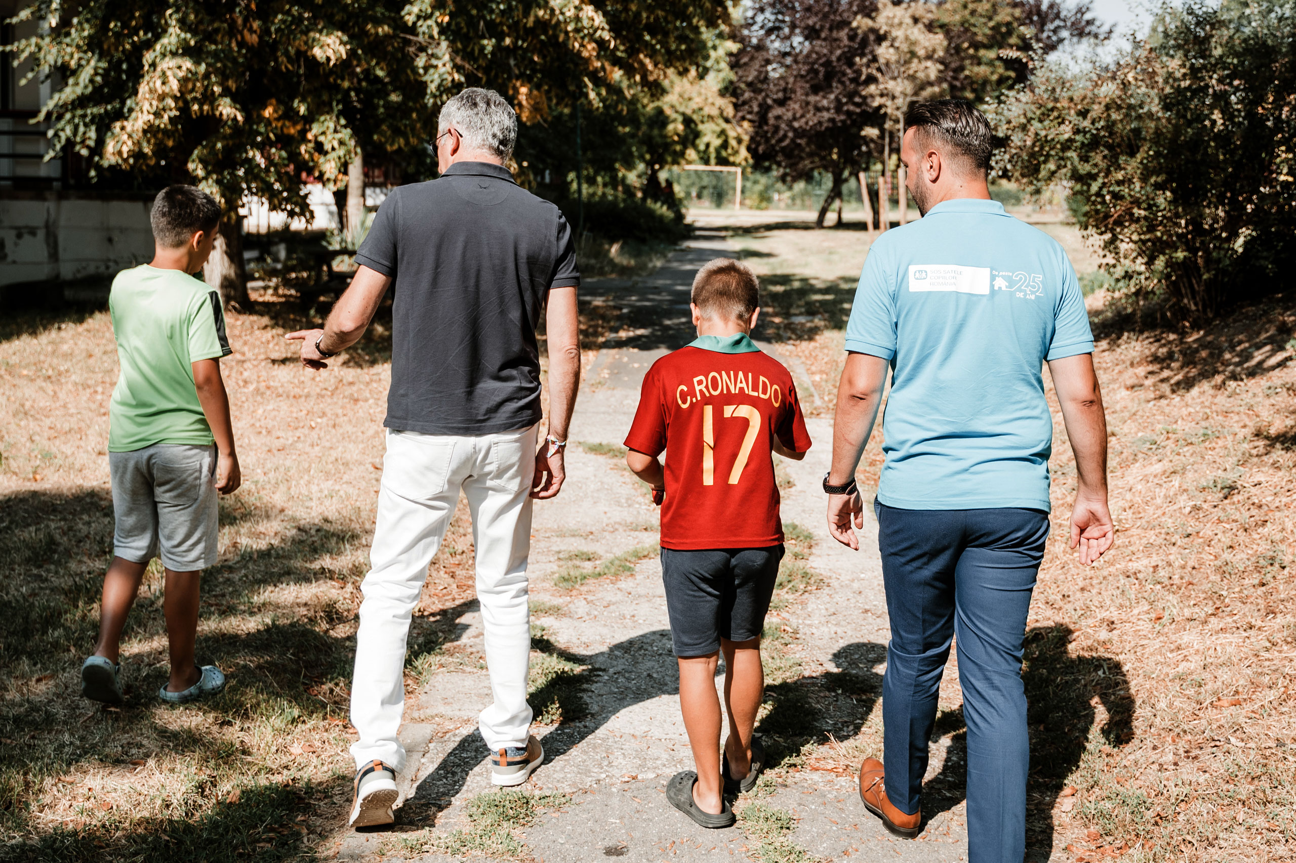 LR GLobal Kids Fund e.V. besucht SOS-Kinderdorf Bukarest