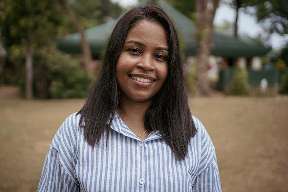 Junge Frau aus Sri Lanka