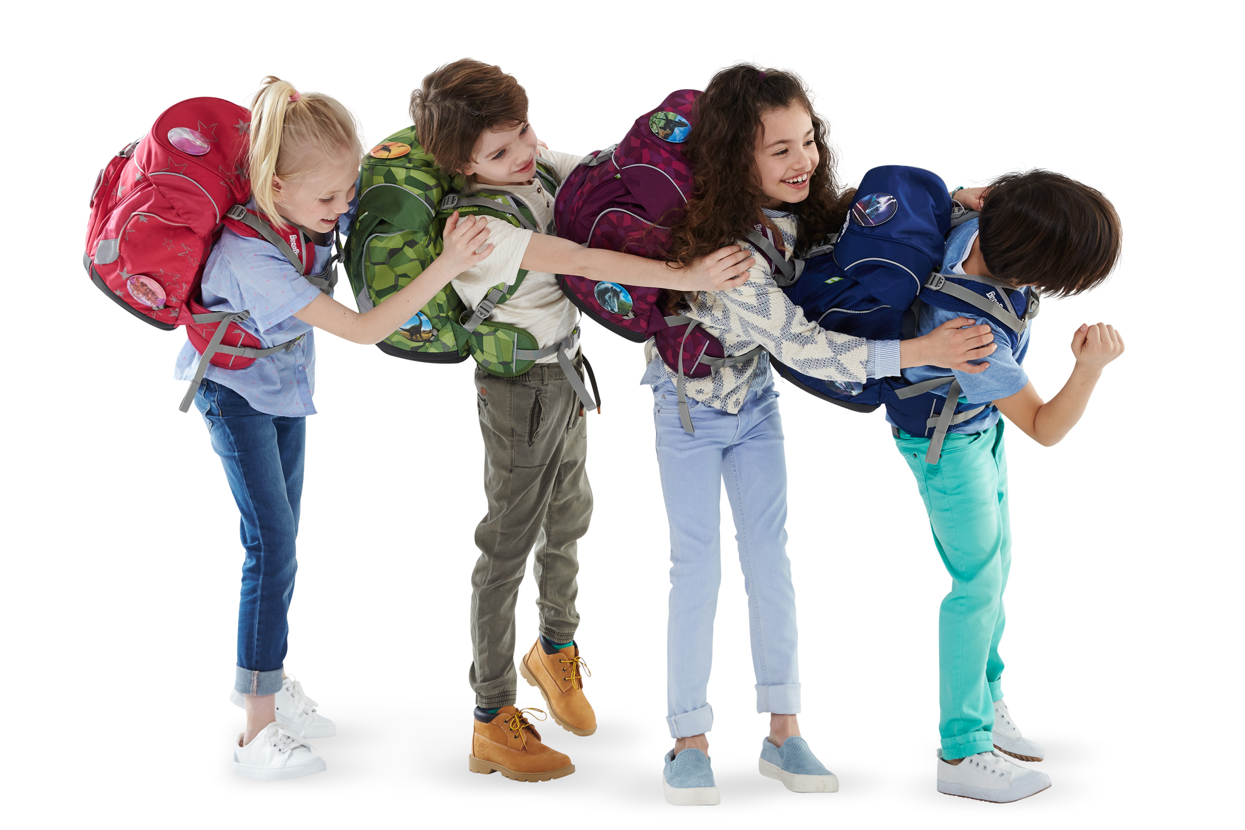 Für jedes verkaufte Ergobag Schulranzen-Set sowie jeden Satch Schulrucksack spendet Southbag einen Euro an die SOS-Hermann-Gmeiner-Schule in Cap Haitien, Haiti.